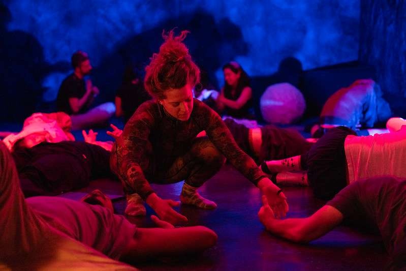 Simun and attendees during an ITCE workshop. Photography by Manuel Molina Martagon.