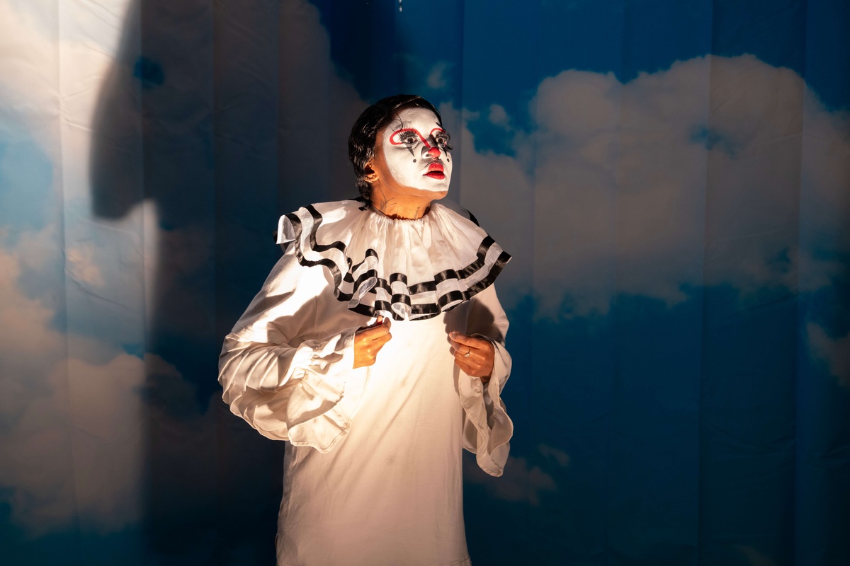 CUNTRY: Always the Horse, Never the Jockey Cleo Reed with Assembly